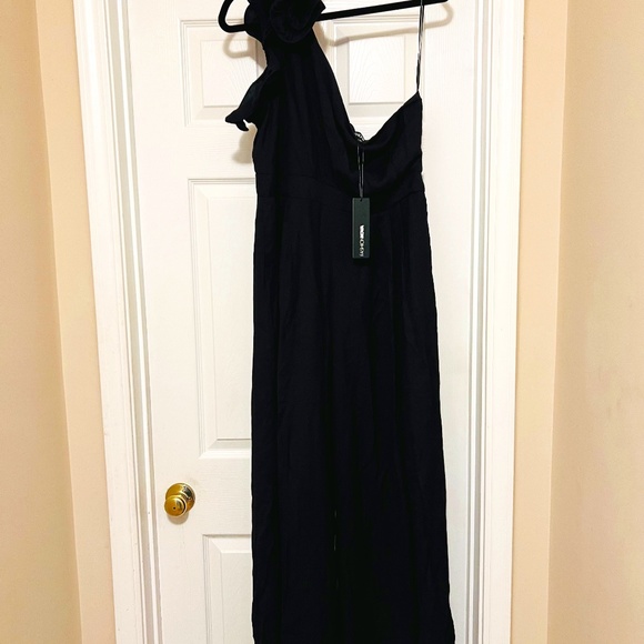 One Shoulder Jumpsuit - Picture 2 of 2